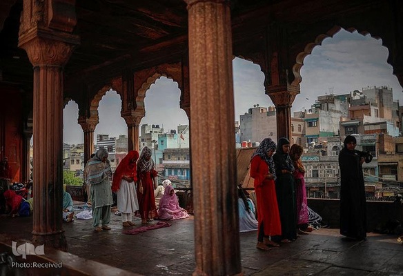 اقامه نماز جماعت مسلمانان جهان در رمضان