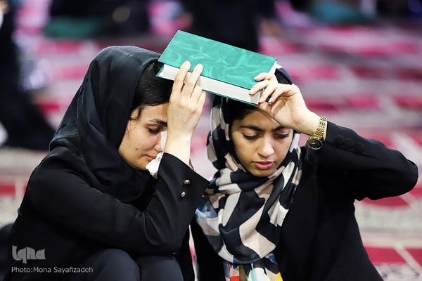 مراسم احیای شب نوزدهم ماه مبارک رمضان رمضان در مصلی اهواز