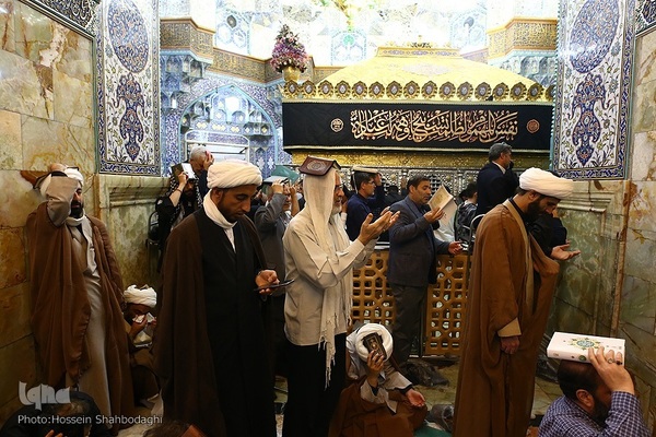 مراسم احیای شب نوزدهم ماه مبارک رمضان رمضان درحرم مطهر حضرت معصومه (س) 