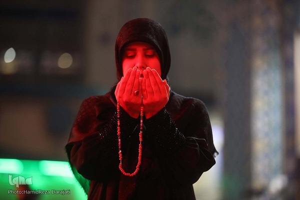 مراسم احیای شب نوزدهم ماه مبارک رمضان رمضان در امامزاده صالح (ع)