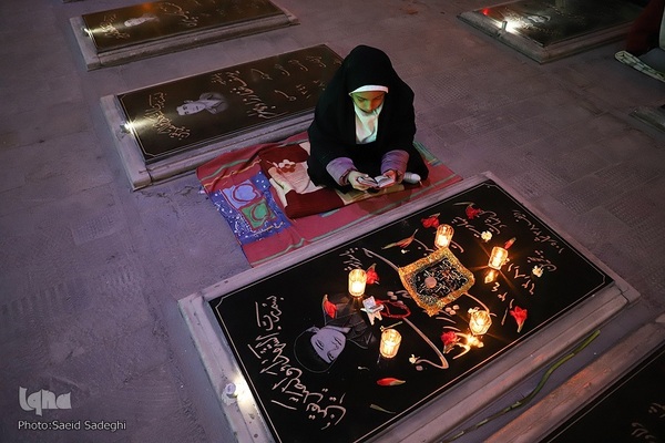 مراسم احیای شب نوزدهم ماه مبارک رمضان رمضان در گلزار شهدای تبریز 