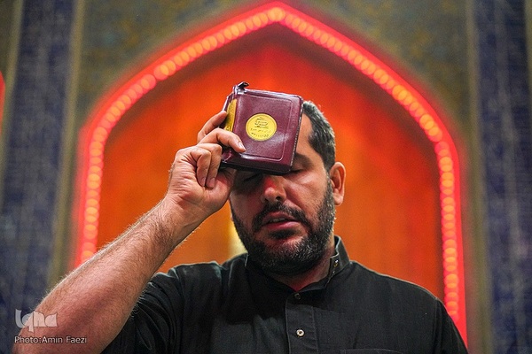 احیا در حرم امام علی‎‎