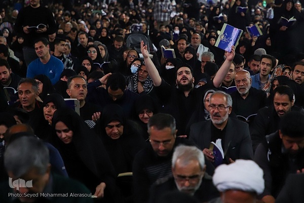 مراسم احیای شب بیست‌ویکم ماه مبارک رمضان در حرم مطهر رضوی