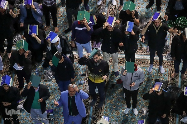 مراسم احیای شب بیست‌ و یکم ماه مبارک رمضان در حرم مطهر رضوی 