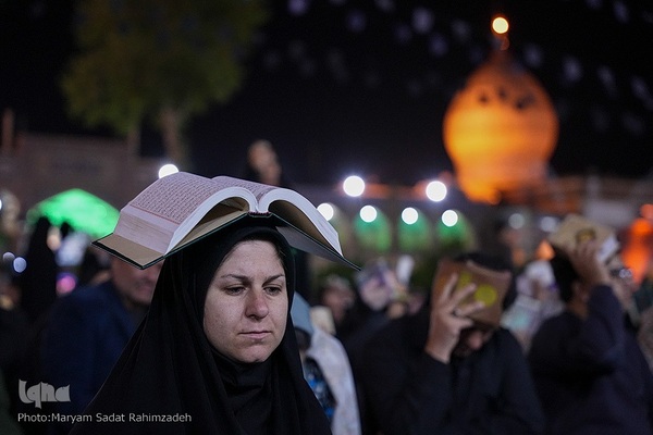 مراسم احیای شب بیست و یکم ماه مبارک رمضان در حرم حضرت شاهچراغ (ع)