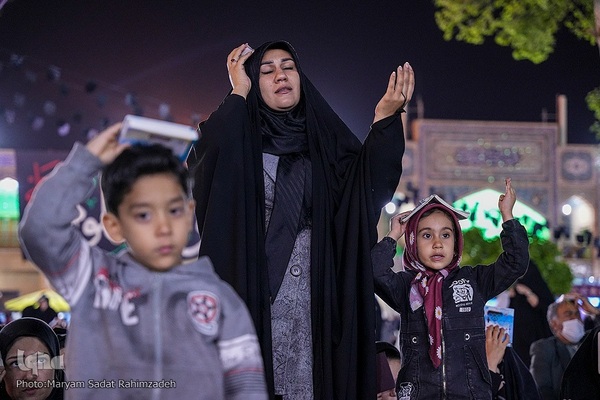 مراسم احیای شب بیست و یکم ماه مبارک رمضان در حرم حضرت شاهچراغ (ع)