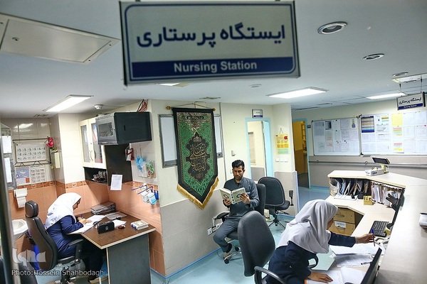 مراسم احیای شب بیست و یکم ماه مبارک رمضان در بیمارستان امام رضا(ع) قم 