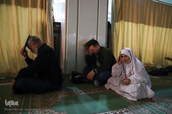 مراسم احیای شب بیست و یکم ماه مبارک رمضان در مصلی اعظم امام خمینی(ره) تبریز‎‎