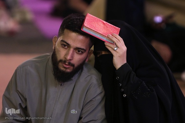 مراسم احیای شب ۲۳ ماه مبارک رمضان در مسجد امام صادق (ع) میدان فلسطین