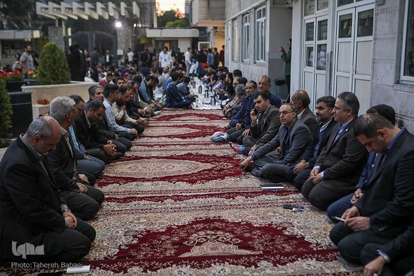 محفل دانشجویی انس باقرآن کریم در دانشگاه علم و فرهنگ