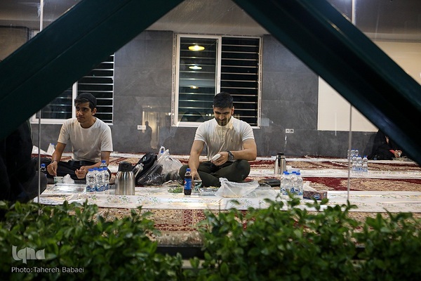 محفل دانشجویی انس باقرآن کریم در دانشگاه علم و فرهنگ