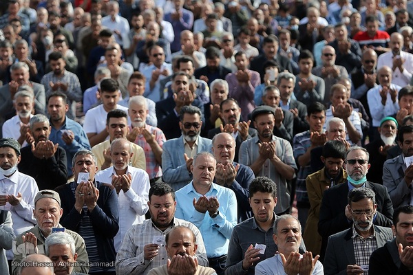 نماز عید سعید فطر در جوار حرم مطهر حضرت عبدالعظیم حسنی علیه‌السلام