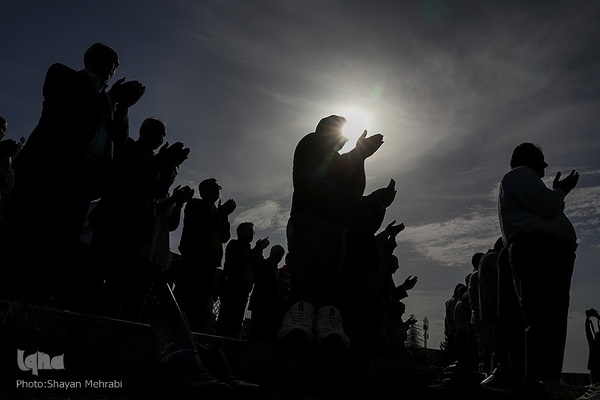 نماز عید سعید فطر در شهرک اکباتان تهران 