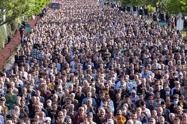 نماز عید سعید فطر در قزوین