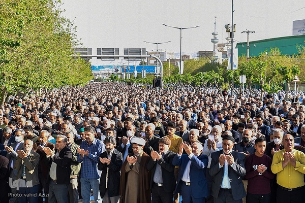 نماز عید سعید فطر در شهرستان بجنورد خراسان شمالی