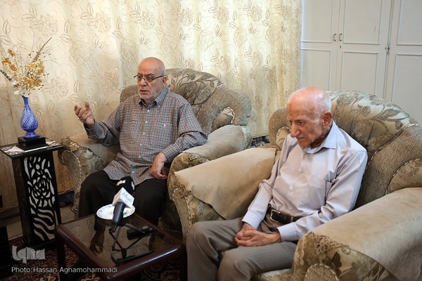 دیدار مدیرعامل و جمعی از خبرنگاران ایکنا با استاد عبدارسول عبایی، پیشکسوت قرآنی