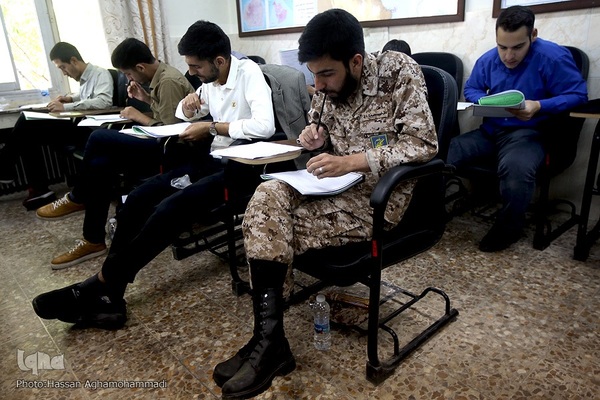 مرحله اول هجدهمین دوره آزمون‌های طرح اعطای مدرک تخصصی به حافظان قرآن کریم