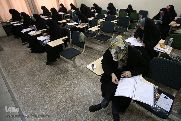 مرحله اول هجدهمین دوره آزمون‌های طرح اعطای مدرک تخصصی به حافظان قرآن کریم