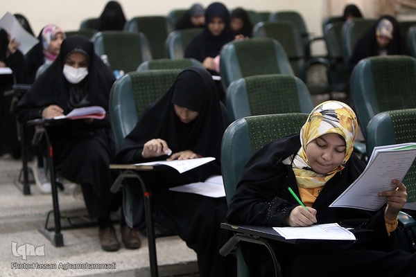 مرحله اول هجدهمین دوره آزمون‌های طرح اعطای مدرک تخصصی به حافظان قرآن کریم