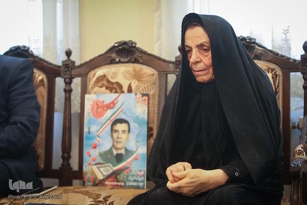 دیدار با خانواده شهید قرآنی