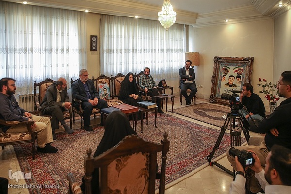 دیدار با خانواده شهید قرآنی