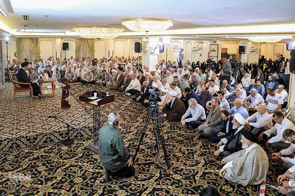 مراسم دعای کمیل در مدینه