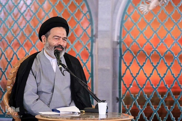 مراسم دعای کمیل در مدینه