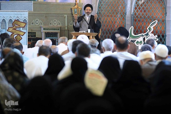 مراسم دعای کمیل در مدینه