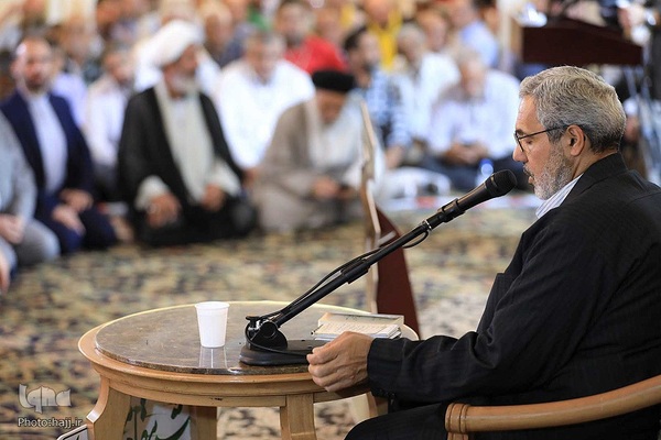 مراسم دعای کمیل در مدینه