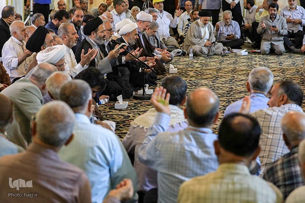 مراسم دعای کمیل در مدینه