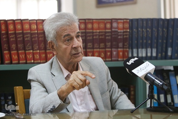 دکتر اصغر دادبه