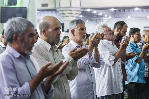 نماز عید سعید قربان در حرم حضرت عبدالعظيم(ع)