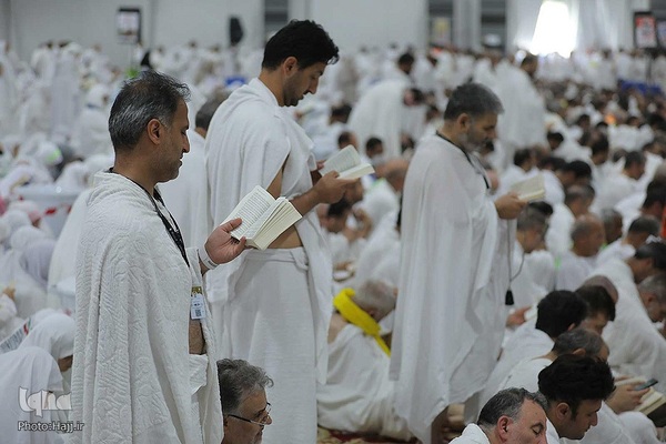 دعای عرفه در صحرای عرفات