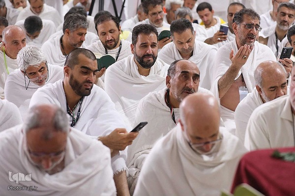 دعای عرفه در صحرای عرفات