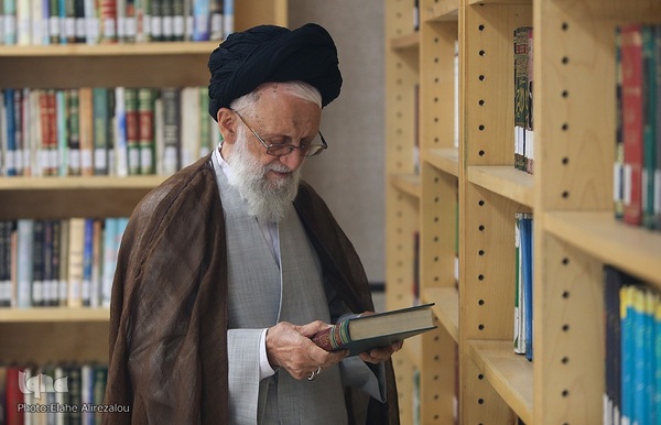 آیت‌الله سیدجمال‌الدین دین‌پرور