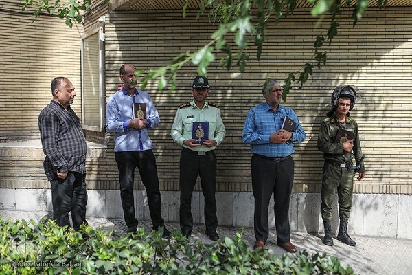 تجمع جامعه قرآنی در پی هتک حرمت به قرآن