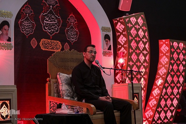 عزاداری شب دوم در حرم شاهچراغ (ع)