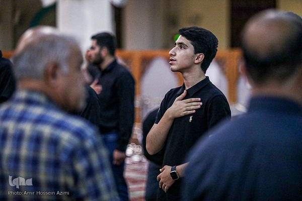 عزاداری شب دوم در حرم شاهچراغ (ع)