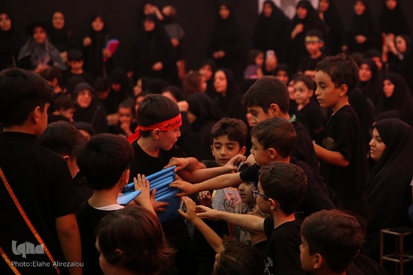 گردهمایی کودکان عاشورایی