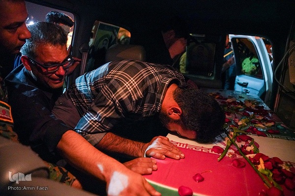 وداع با شهید «مهدی الله‌‌پور» در حرم شاهچراغ(ع)‎