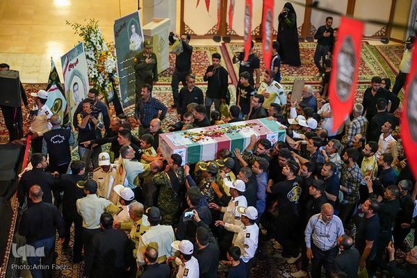 وداع با شهید «مهدی الله‌‌پور» در حرم شاهچراغ(ع)‎