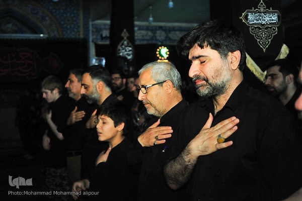 مراسم تاسوعای حسینی در مسجد فاطمیه اهواز