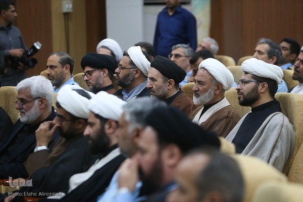 آئین تجلیل از اعضای کاروان قرآنی