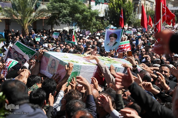 تشییع شهدای حرم شاهچراغ(ع)‎