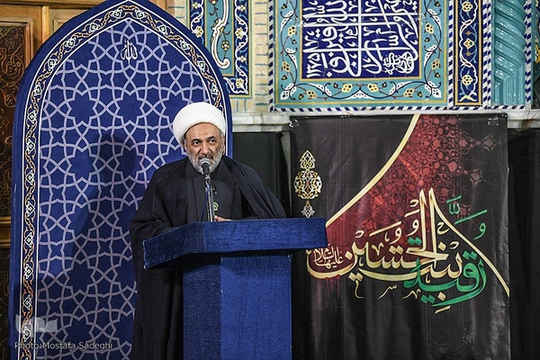 گردهمایی سه ساله‌های حسینی در حرم حضرت عبدالعظیم(ع)