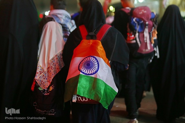 پیاده‌روی زائران اربعین از مسیر طریق الحسین(ع)