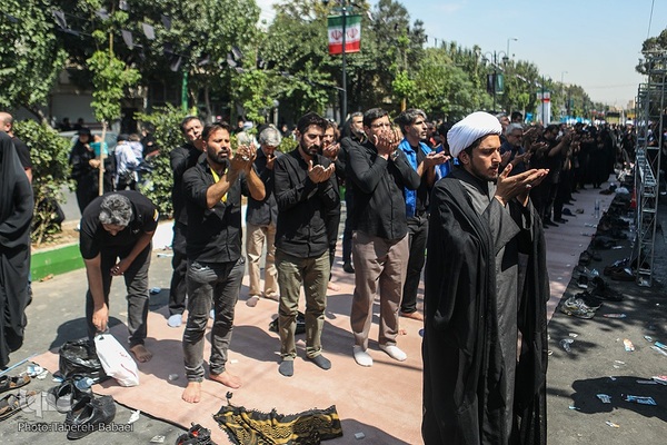 پیاده‌روی جاماندگان اربعین در تهران