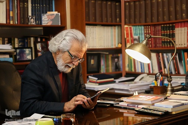 منوچهر شاهسواری