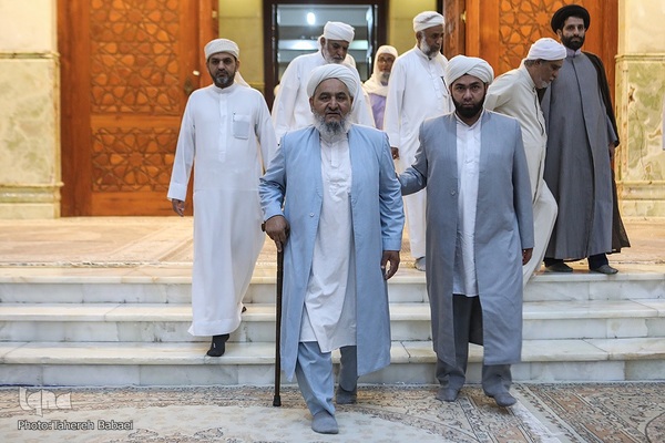 مراسم تجدید میثاق میهمانان سی‌وهفتمین کنفرانس وحدت با حضرت امام خمینی(ره)