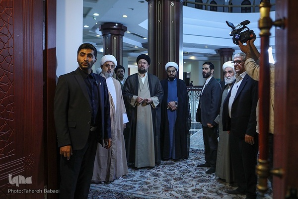 مراسم تجدید میثاق میهمانان سی‌وهفتمین کنفرانس وحدت با حضرت امام خمینی(ره)